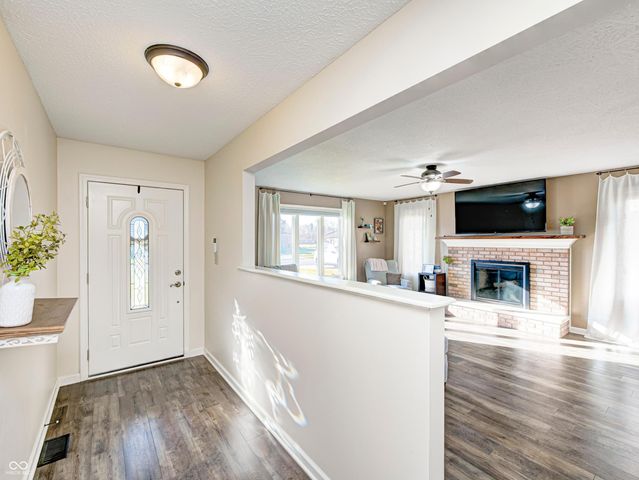 1018 Pamela Drive, Plainfield, IN 46168