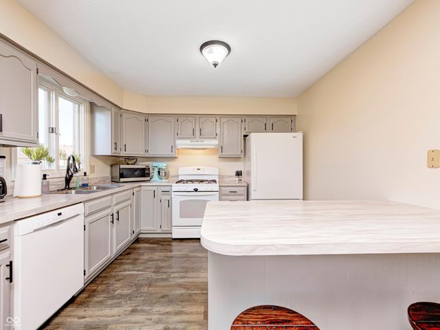 1018 Pamela Drive, Plainfield, IN 46168