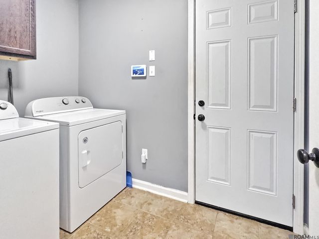 11377 Ashwood Ct, Denham Springs, LA 70726