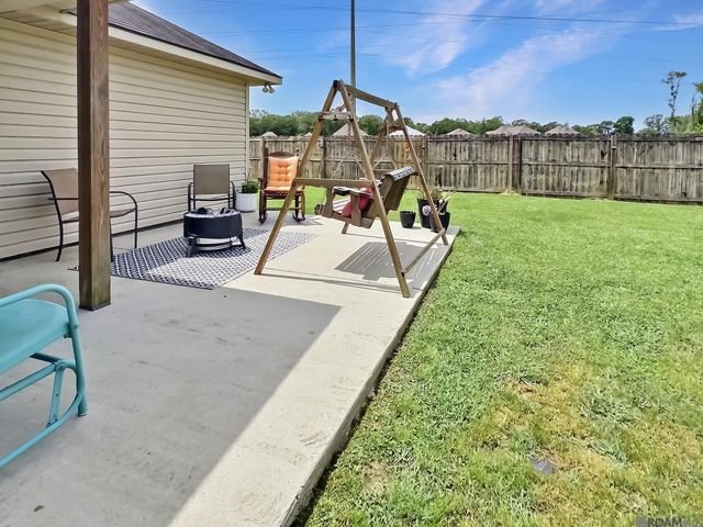 11377 Ashwood Ct, Denham Springs, LA 70726