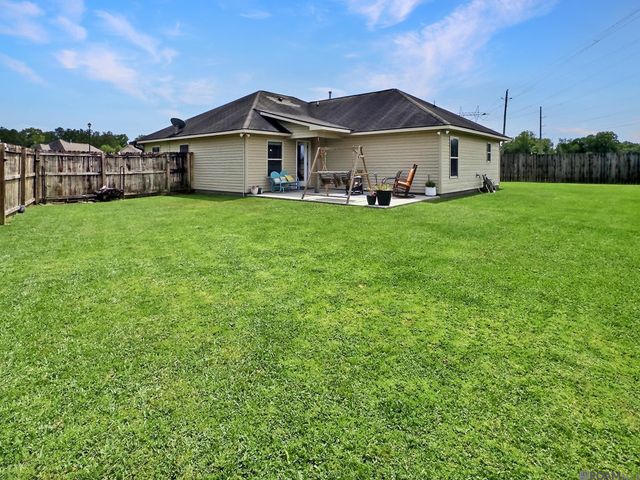 11377 Ashwood Ct, Denham Springs, LA 70726