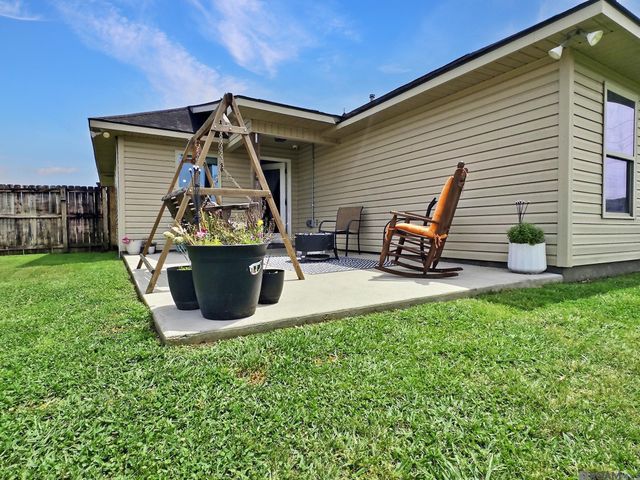 11377 Ashwood Ct, Denham Springs, LA 70726
