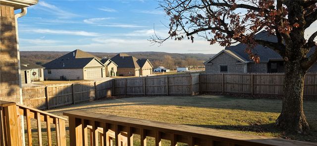 951 E Buchanan Street, Prairie Grove, AR 72753