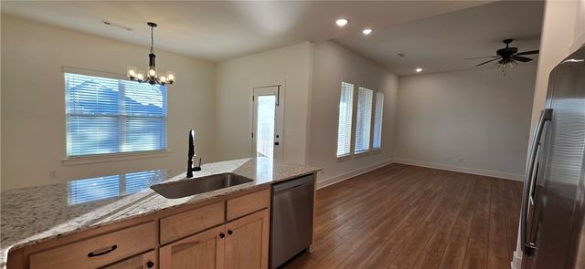 951 E Buchanan Street, Prairie Grove, AR 72753