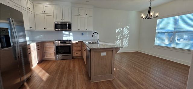 951 E Buchanan Street, Prairie Grove, AR 72753