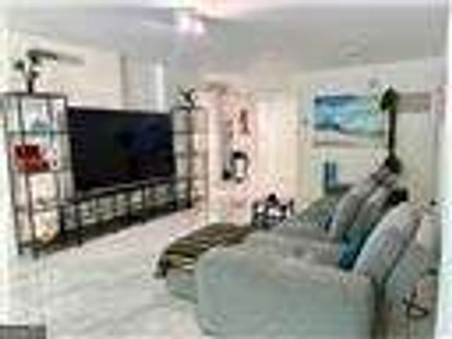 2870 Pharr Court South NW 305, Atlanta, GA 30305