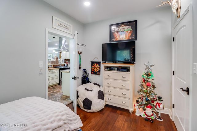 5015 Courthouse Road, Gulfport, MS 39507