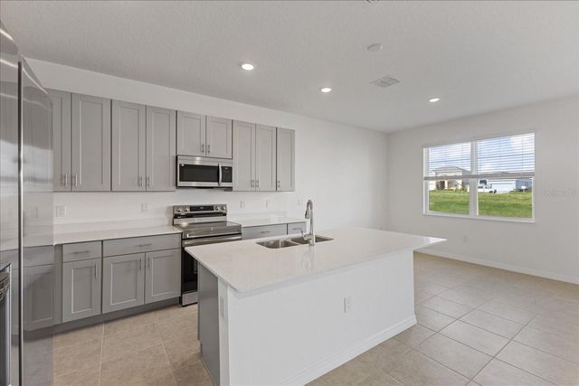 218 TARPON BAY BOULEVARD, Haines City, FL 33844