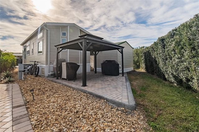 2415 CITRUS TREE ROAD, Clermont, FL 34714