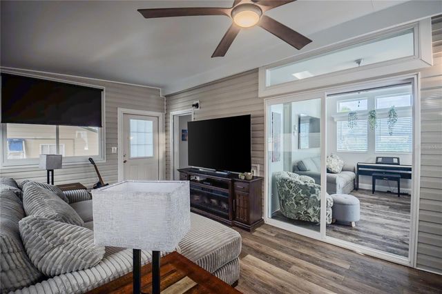 2415 CITRUS TREE ROAD, Clermont, FL 34714