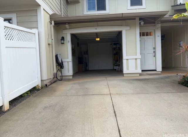 91-1185 Kaiau Avenue 705, Kapolei, HI 96707