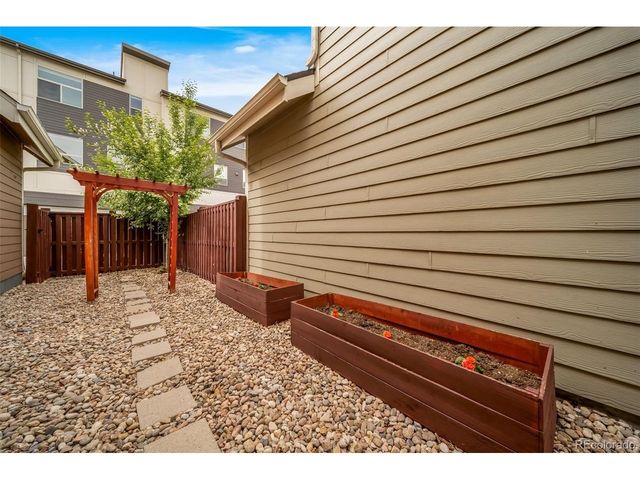 4966 Akron St, Denver, CO 80238