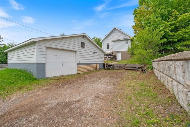 1428 Fern Avenue, Duluth, MN 55805