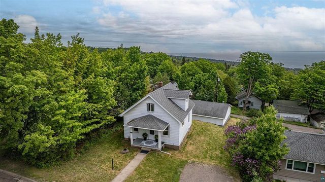 1428 Fern Avenue, Duluth, MN 55805