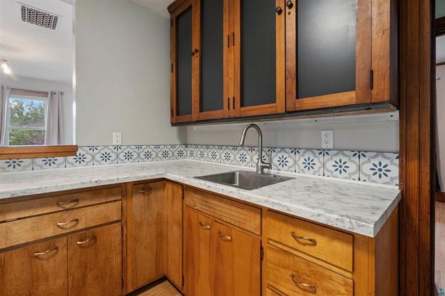 1428 Fern Avenue, Duluth, MN 55805