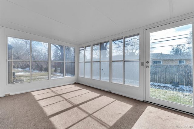 15 Lana Court 7, Mt. Clemens, MI 48043