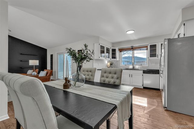 15 Lana Court 7, Mt. Clemens, MI 48043