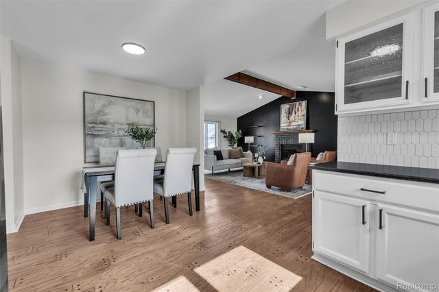 15 Lana Court 7, Mt. Clemens, MI 48043