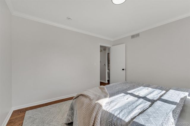 15 Lana Court 7, Mt. Clemens, MI 48043