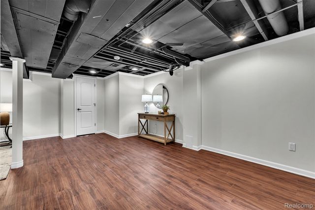 15 Lana Court 7, Mt. Clemens, MI 48043