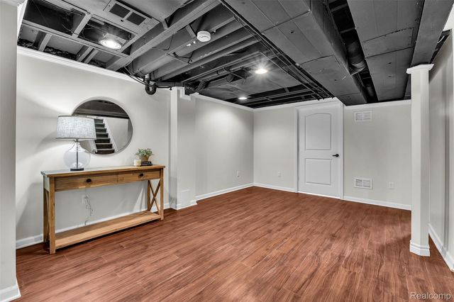 15 Lana Court 7, Mt. Clemens, MI 48043