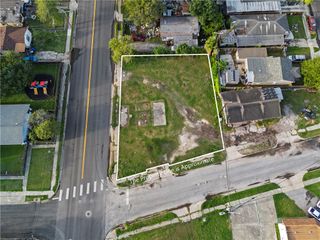 2954 Greenwood Dr, Corpus Christi, TX 78405
