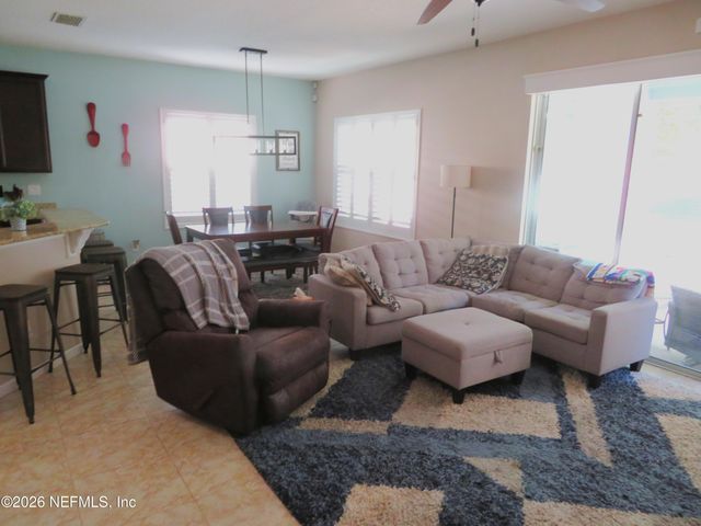 747 SUNNY STROLL Drive, Middleburg, FL 32068