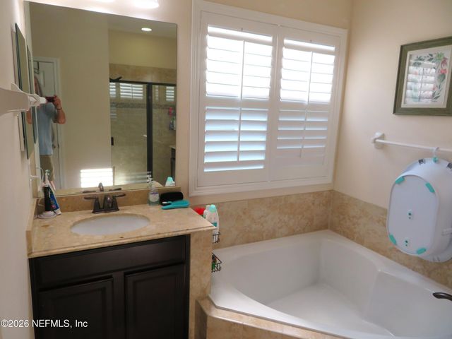 747 SUNNY STROLL Drive, Middleburg, FL 32068