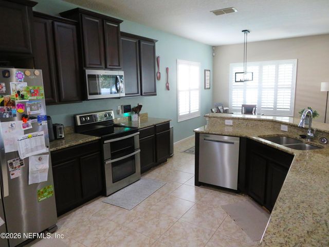 747 SUNNY STROLL Drive, Middleburg, FL 32068