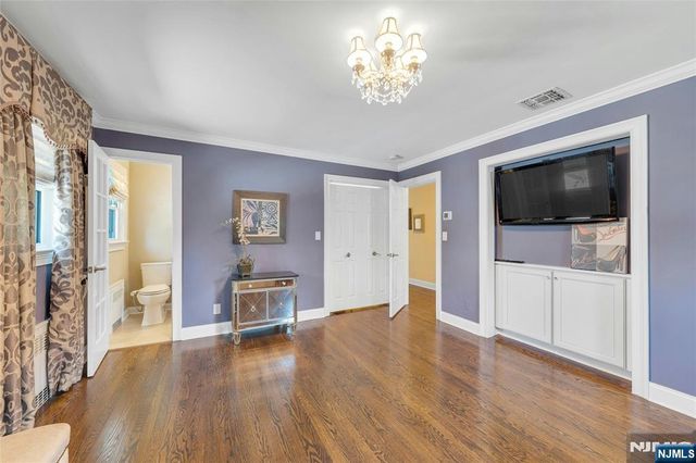 117 Wanamaker Avenue, Oradell, NJ 07649