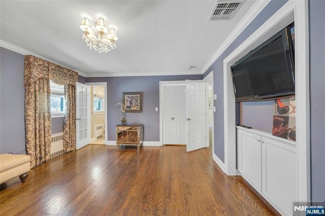 117 Wanamaker Avenue, Oradell, NJ 07649