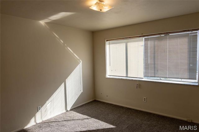 8331 Duryea Avenue, Jennings, MO 63136