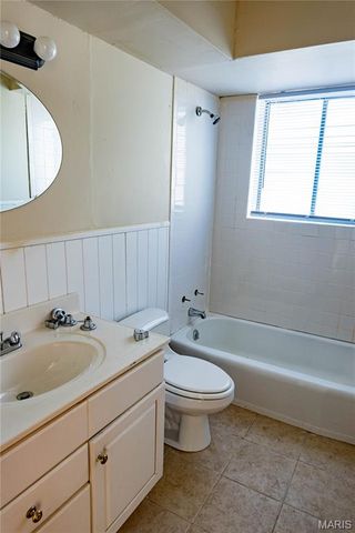 8331 Duryea Avenue, Jennings, MO 63136