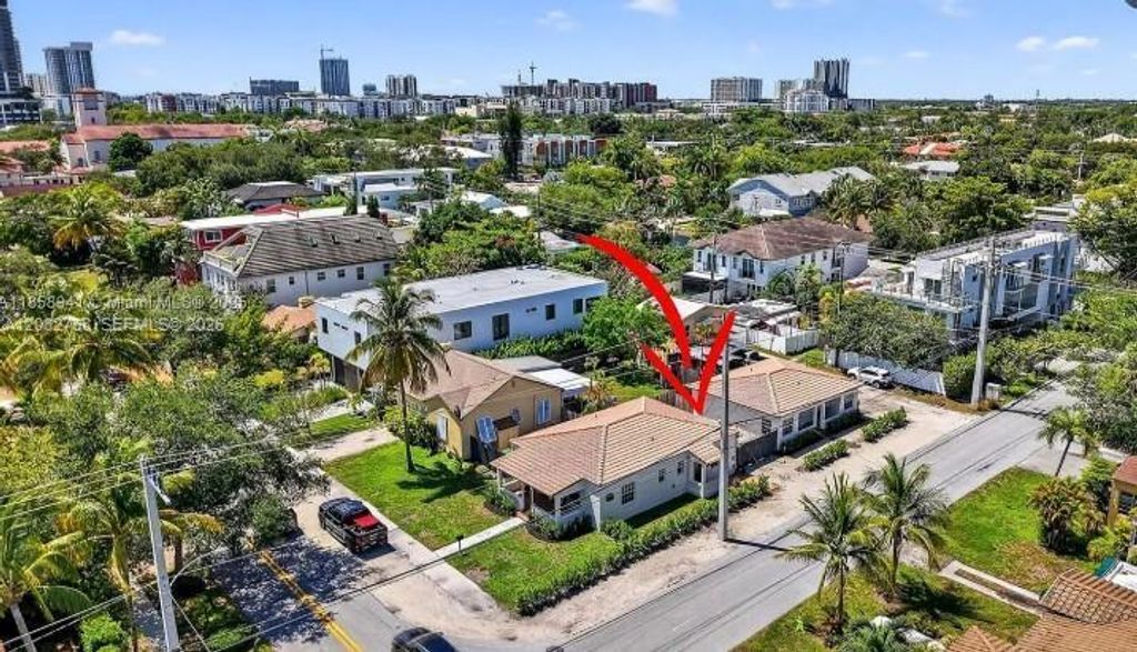 1121 NE 2ND Street 203, Fort Lauderdale, FL 33301
