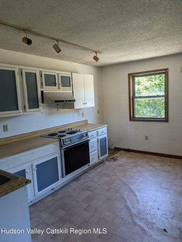 149 Route 32 A Route, Saugerties, NY 12477