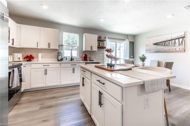 1903 Raven WAY, Elizabeth City, NC 27909