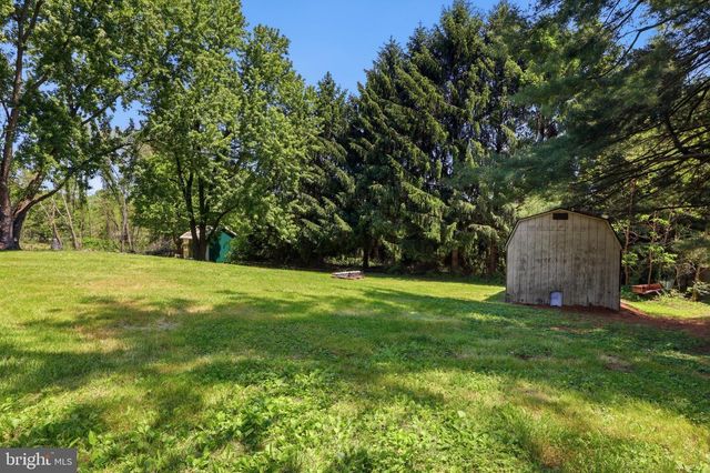 256 CAMP GROUND RD, Dillsburg, PA 17019