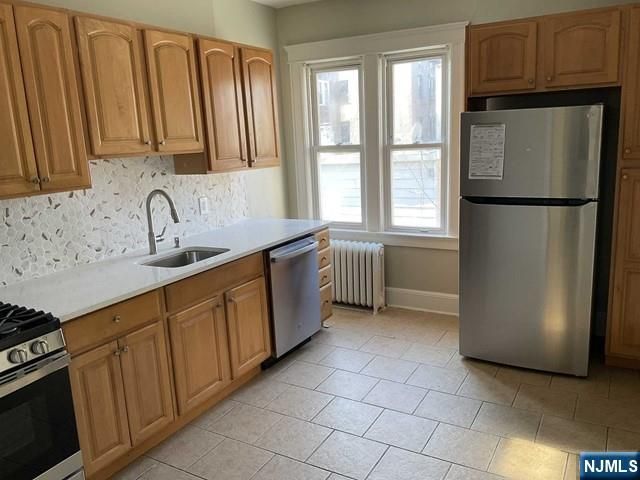 311 5th Street 2, Fairview, NJ 07022