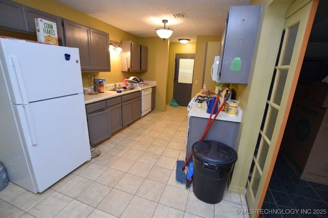 87165 S 4702 Loop, Stilwell, OK 74960