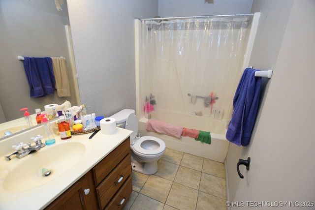 87165 S 4702 Loop, Stilwell, OK 74960