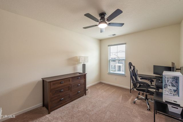 729 Newtons Way, Kingsport, TN 37663