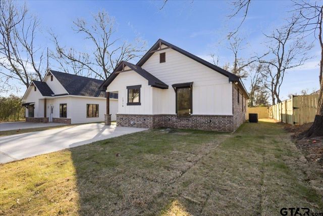1314 Claude, Tyler, TX 75702