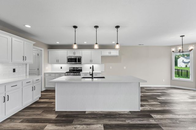 3418 Bruin Pass, Auburn, IN 46706