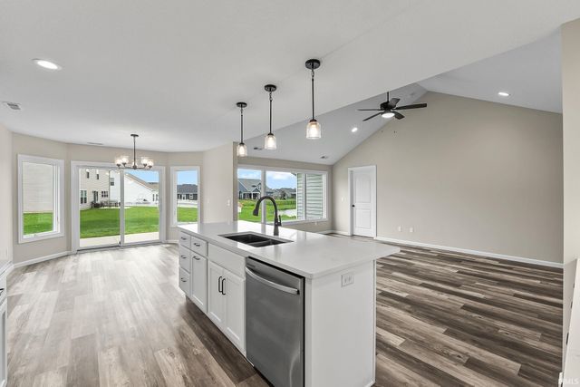 3418 Bruin Pass, Auburn, IN 46706