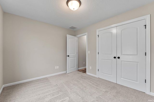 3418 Bruin Pass, Auburn, IN 46706