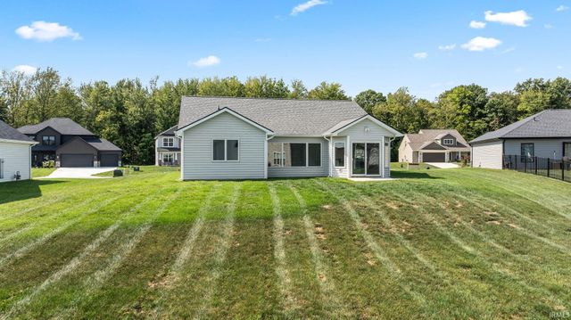 3418 Bruin Pass, Auburn, IN 46706