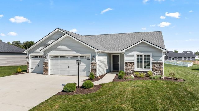 3418 Bruin Pass, Auburn, IN 46706