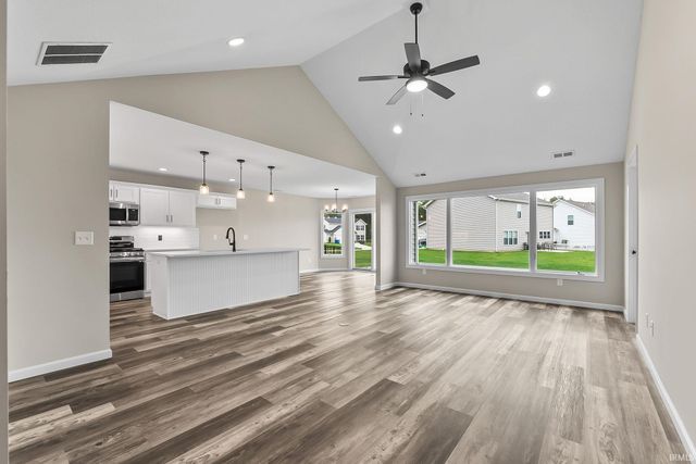 3418 Bruin Pass, Auburn, IN 46706