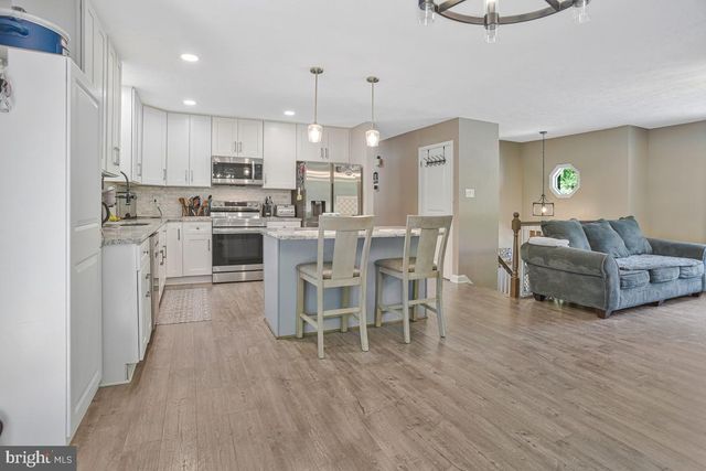 36979 DAVID DR, Mechanicsville, MD 20659