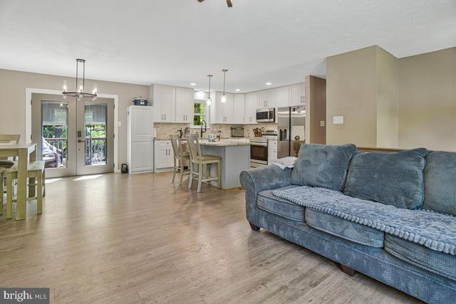 36979 DAVID DR, Mechanicsville, MD 20659